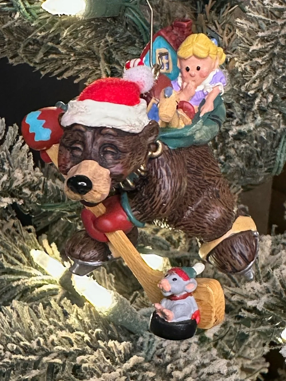 2005 Hallmark Hockey Thrills – Nick & Christopher #2 Repaint/Colorway